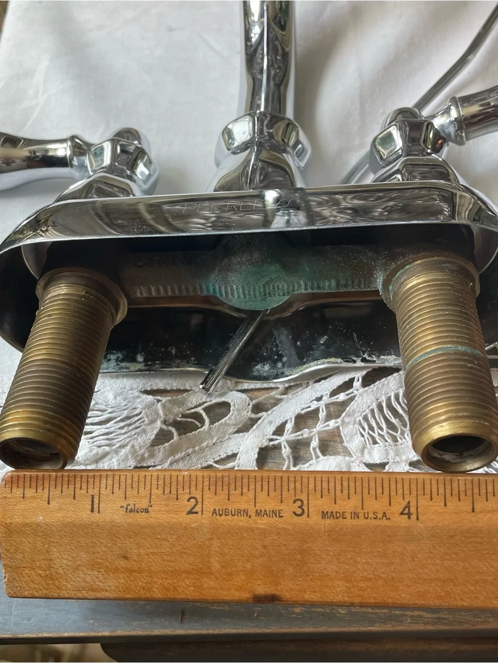 Peerless bathroom sink Faucet silver